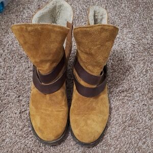 Stylish Tan and Brown Kids Boots